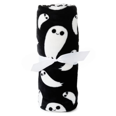 Grinning Ghosts Throw Blanket