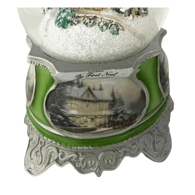 Thomas Kinkade 'The First Noel' Musical Illuminated Snow Globe