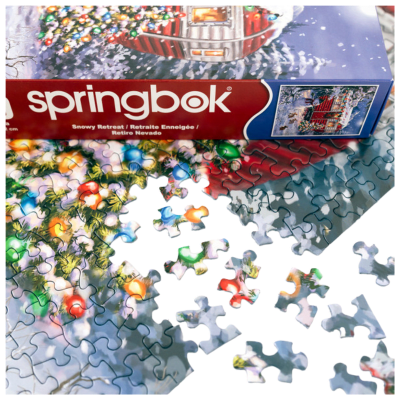 Snowy Retreat 1,000-Piece Puzzle