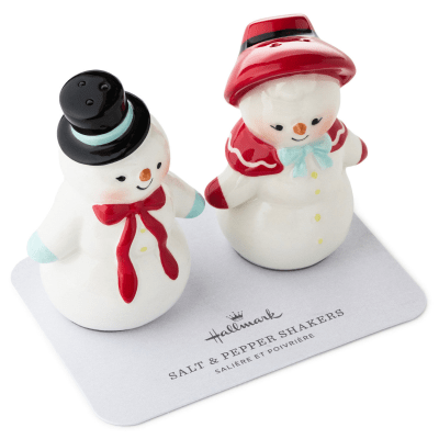 Sculpted Snow People Salt and Pepper Shakers, Set of 2
