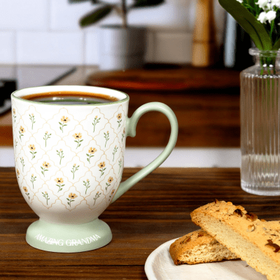 Petals Of Love 'Amazing Grandma' Teacup