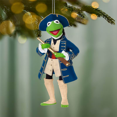 Disney Muppet Treasure Island 30th Anniversary Kermit as Captain Smollett Ornament