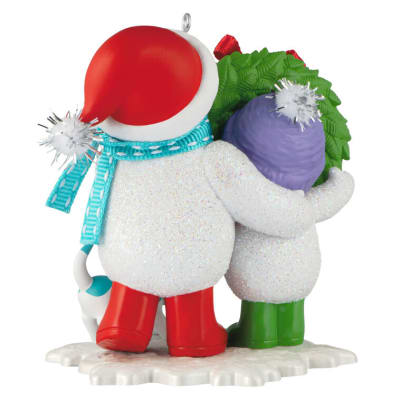 Making Memories Welcoming Wreath Ornament