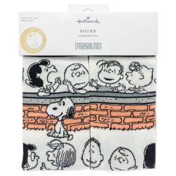 Peanuts® Gang at Brick Wall Novelty Crew Socks