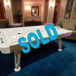 Air Hockey Table