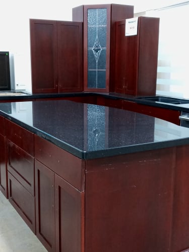 Kitchen #3 (with Island & Dishwasher)