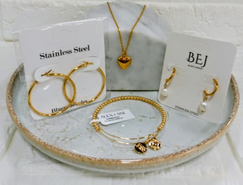 Jewelry (assorted, prices as marked)