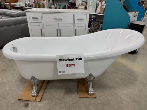 Clawfoot Bath Tub