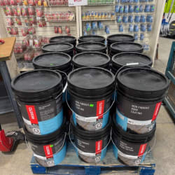 Non-Fibrous Roof Coating