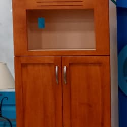 Kitchen #2 (incl. 2 pantries)