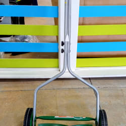 Push lawn mower