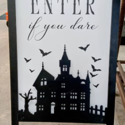 Fall & Halloween Decor
