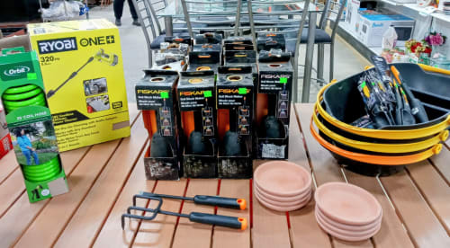 Garden tools & accessories, assorted prices as marked