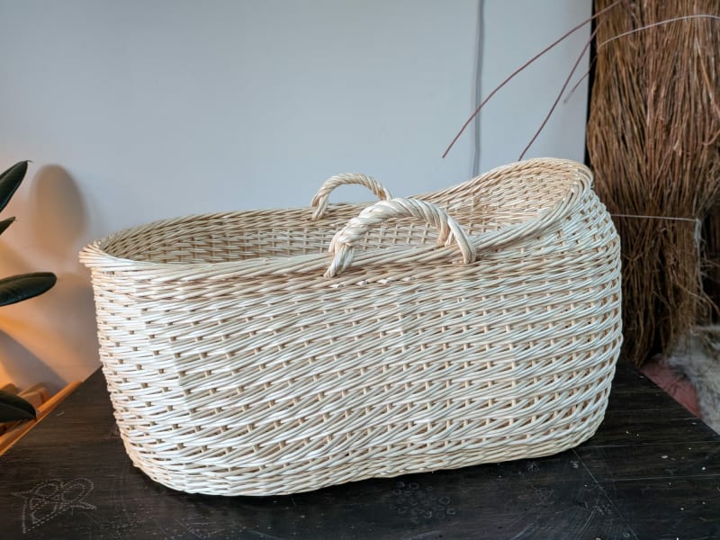 a Willow Bassinet (3 day intermediate course) October 16,17,18 2026