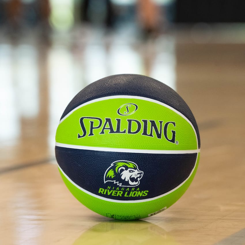 Niagara River Lions x Spalding Custom Basketball