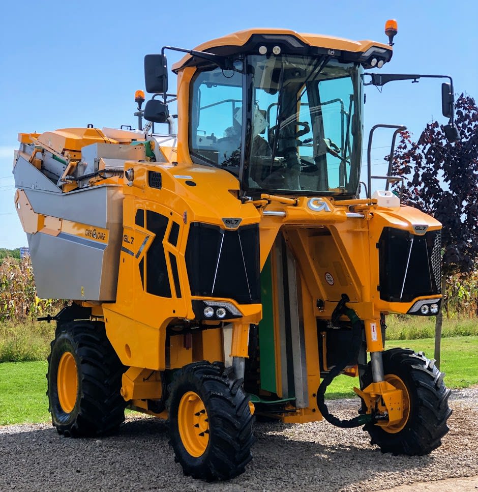 Gregoire GL7 Series Grape Harvester