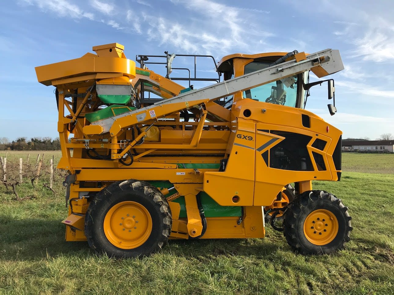 NEW GX9 Series Grape Harvester