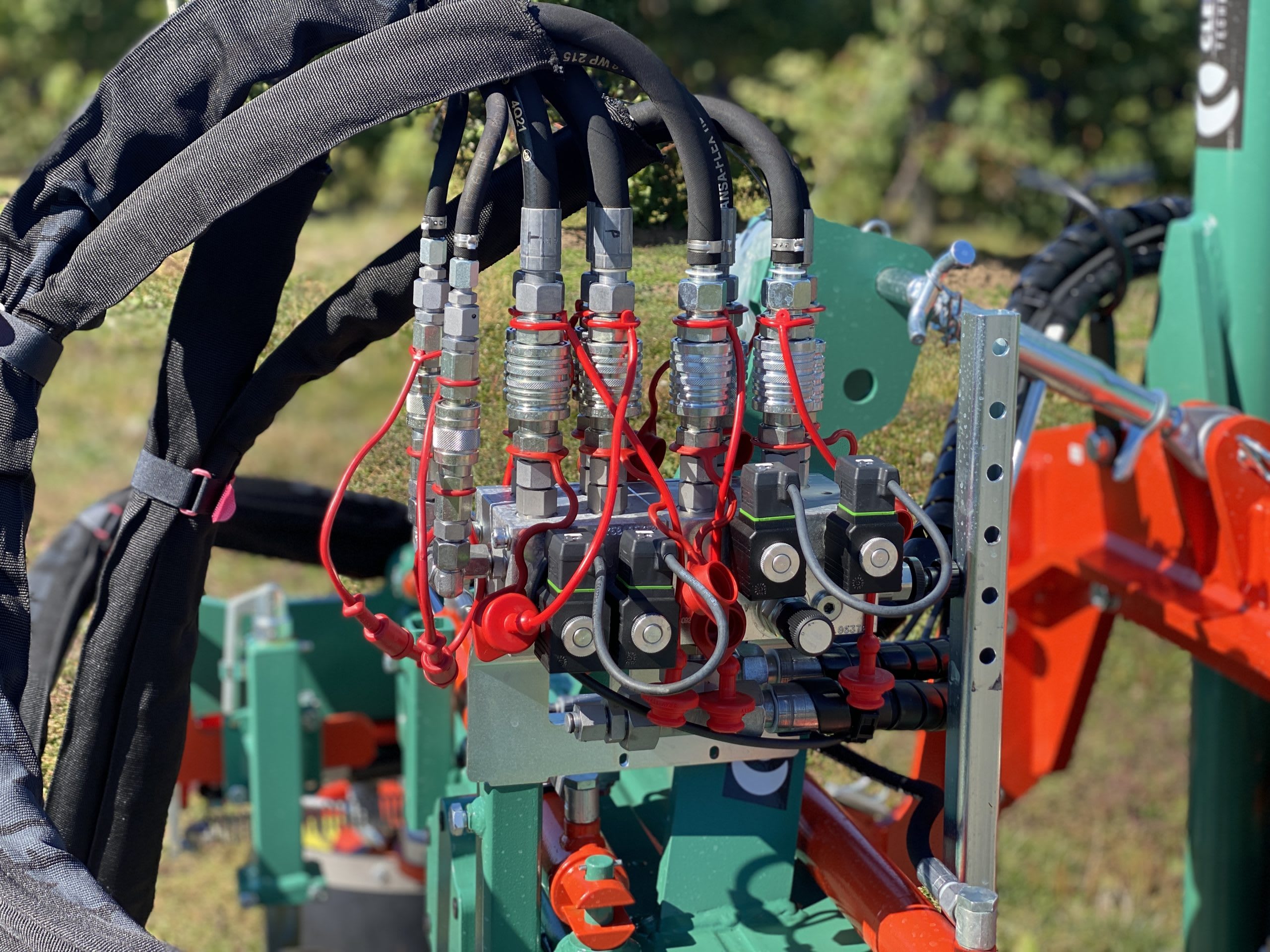 Clemens Radius SL+ Undervine Mower