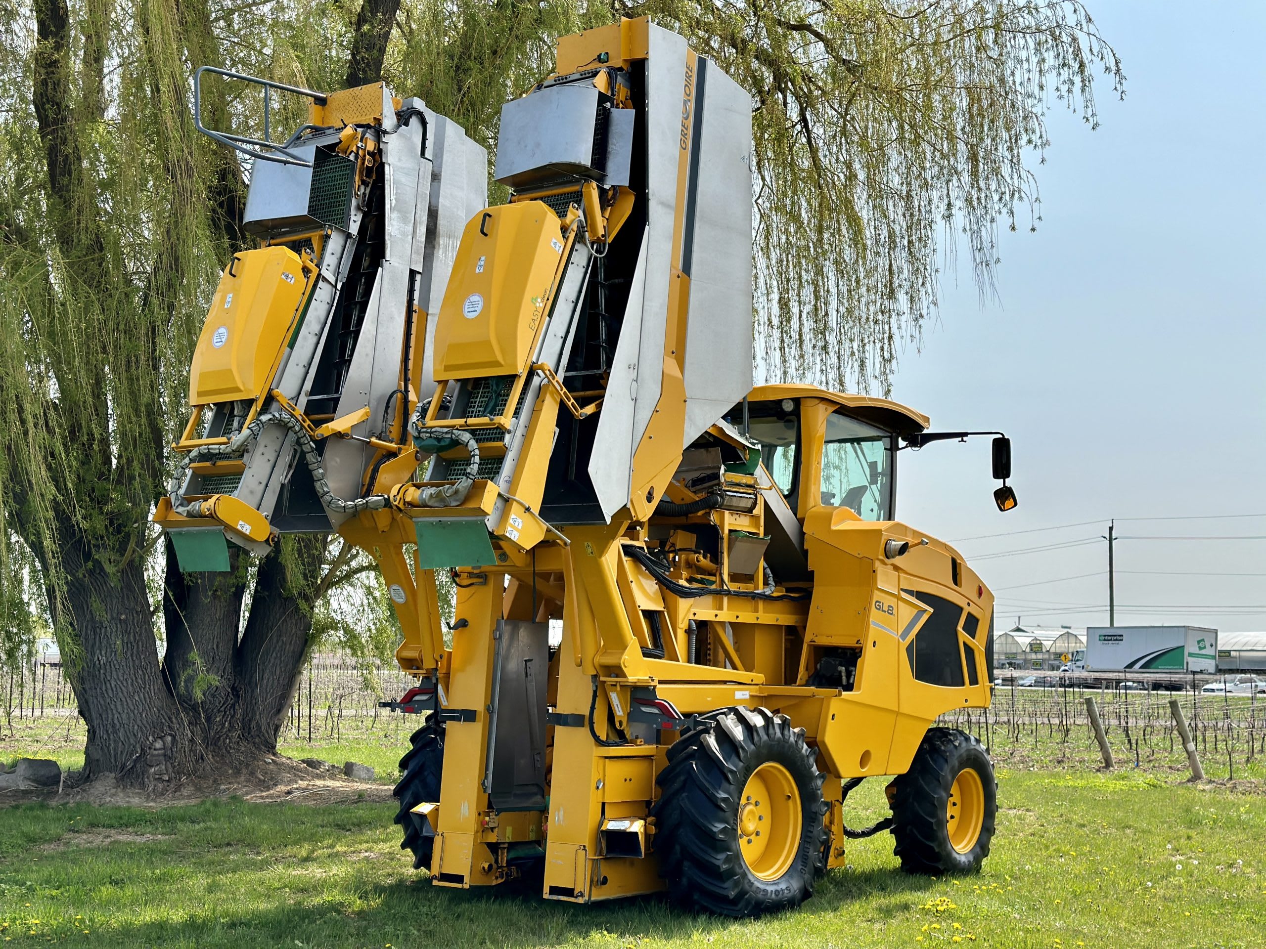 2019 Gregoire GL8.6 EASYClean Grape Harvester