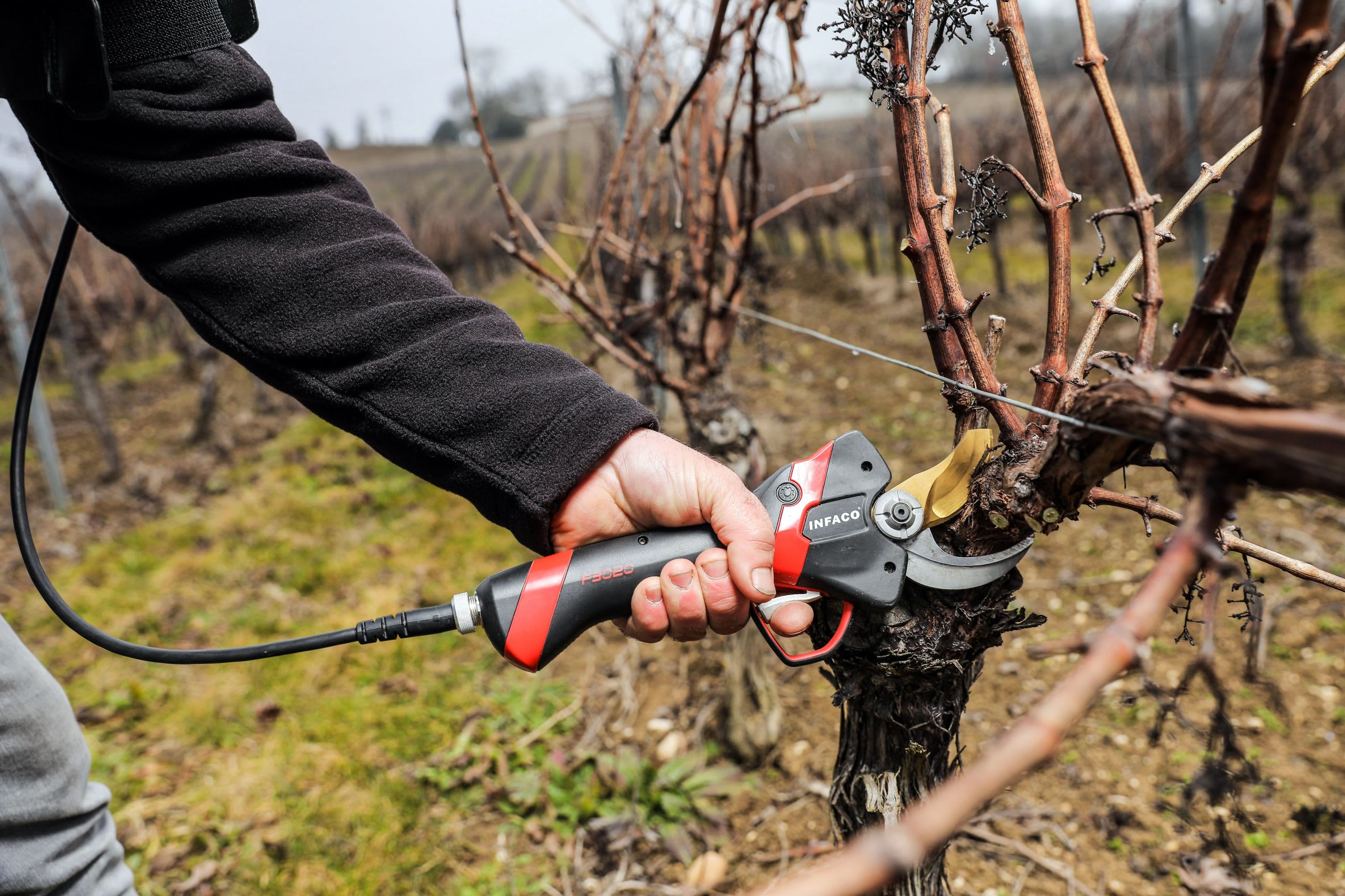 INFACO F3020 Electric Pruning Shear