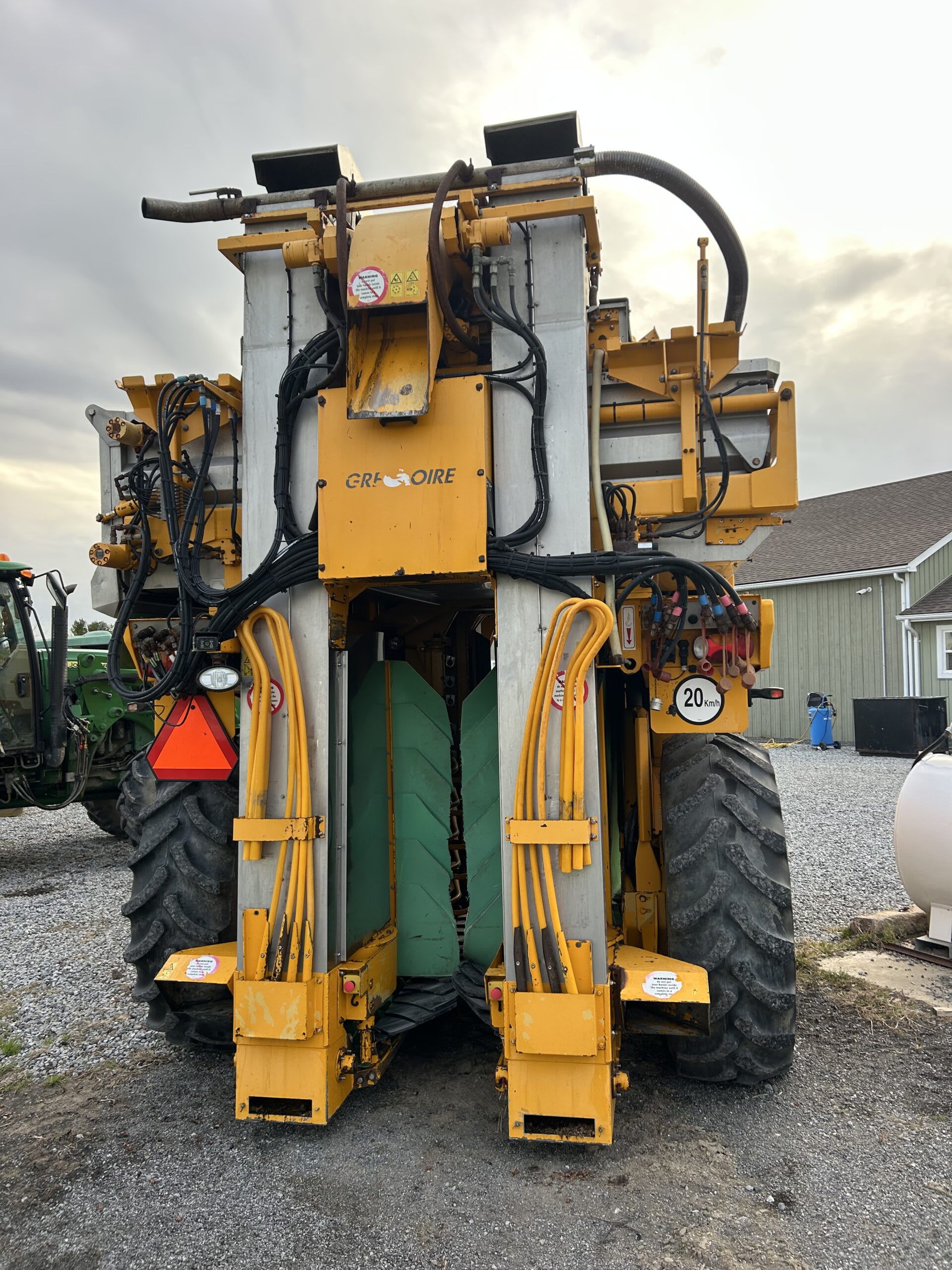 Used 2011 Gregoire G8.270 Grape Harvester