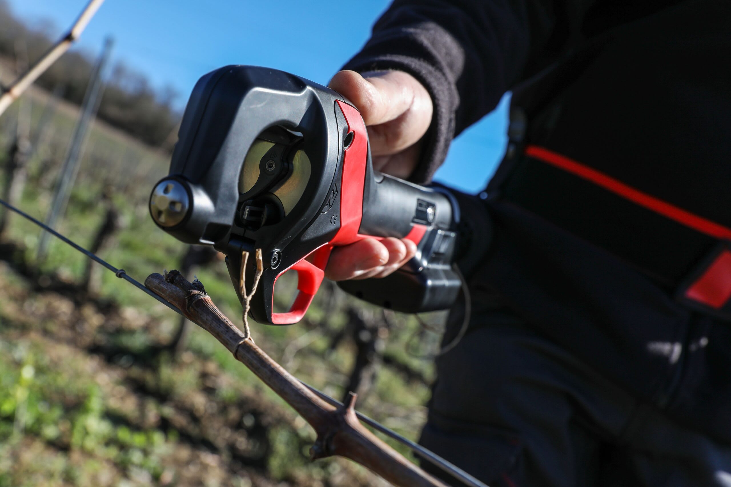 ALL NEW | INFACO AT1000 Tying Machine