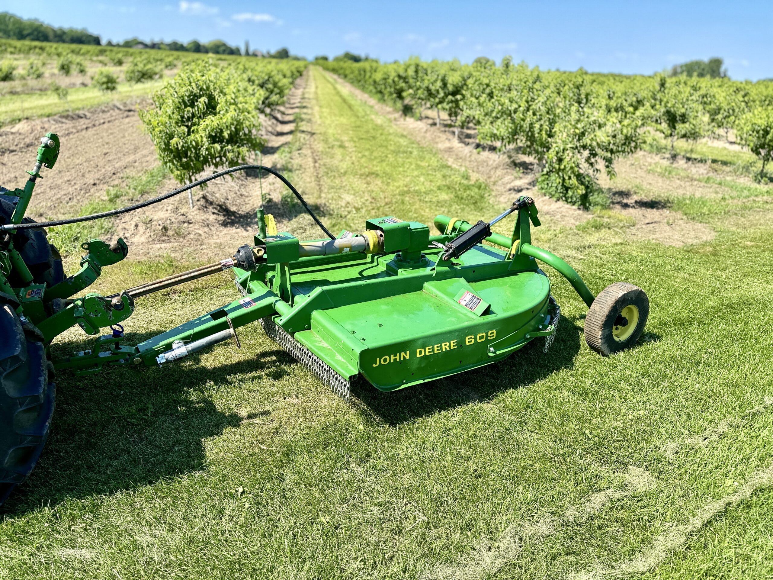 John Deere 609 Rotary Cutter