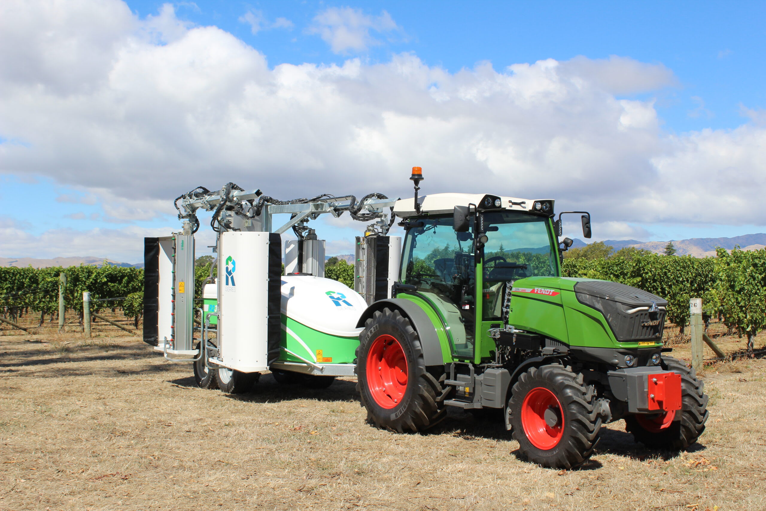 TRS R2 2-Row Vineyard Recycling Sprayer
