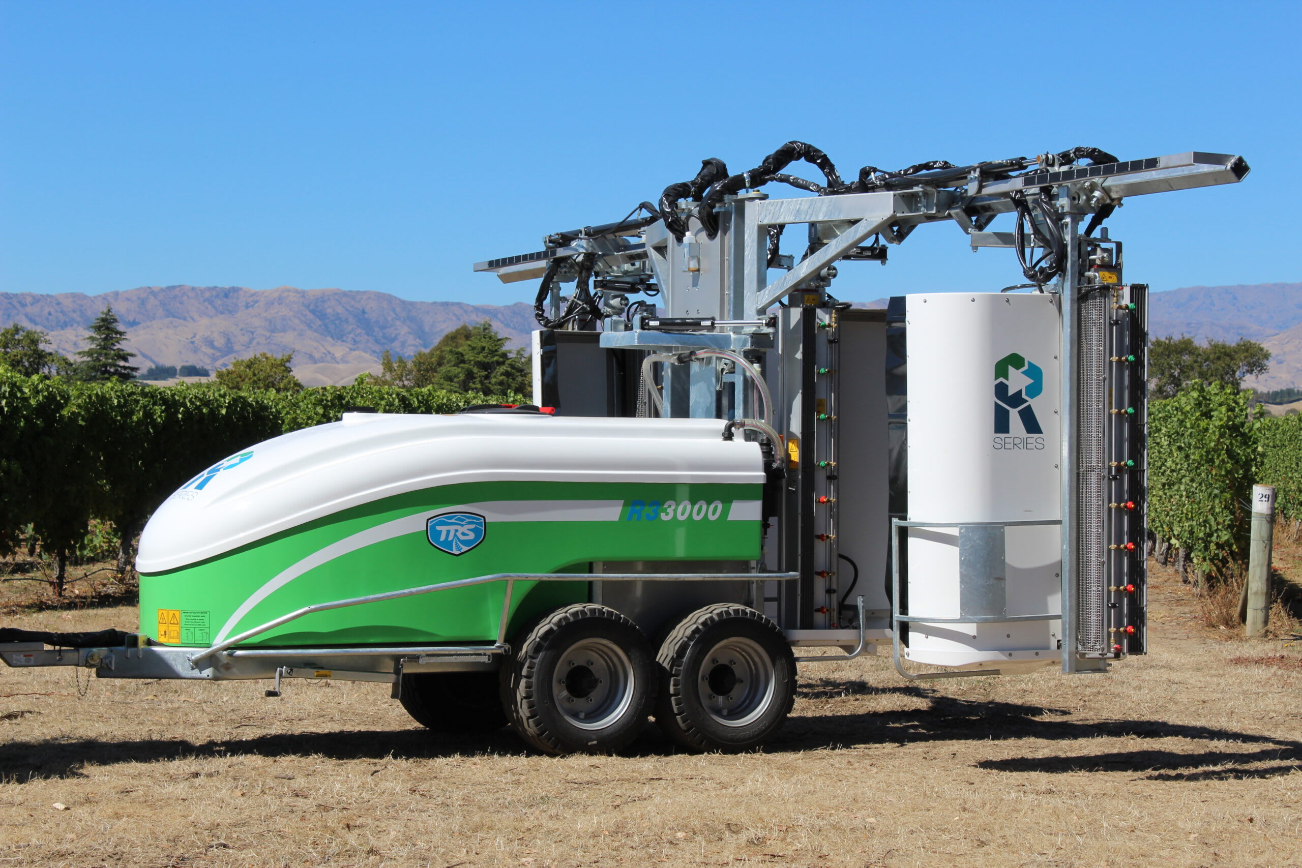 TRS R3 3-Row Vineyard Recycling Sprayer