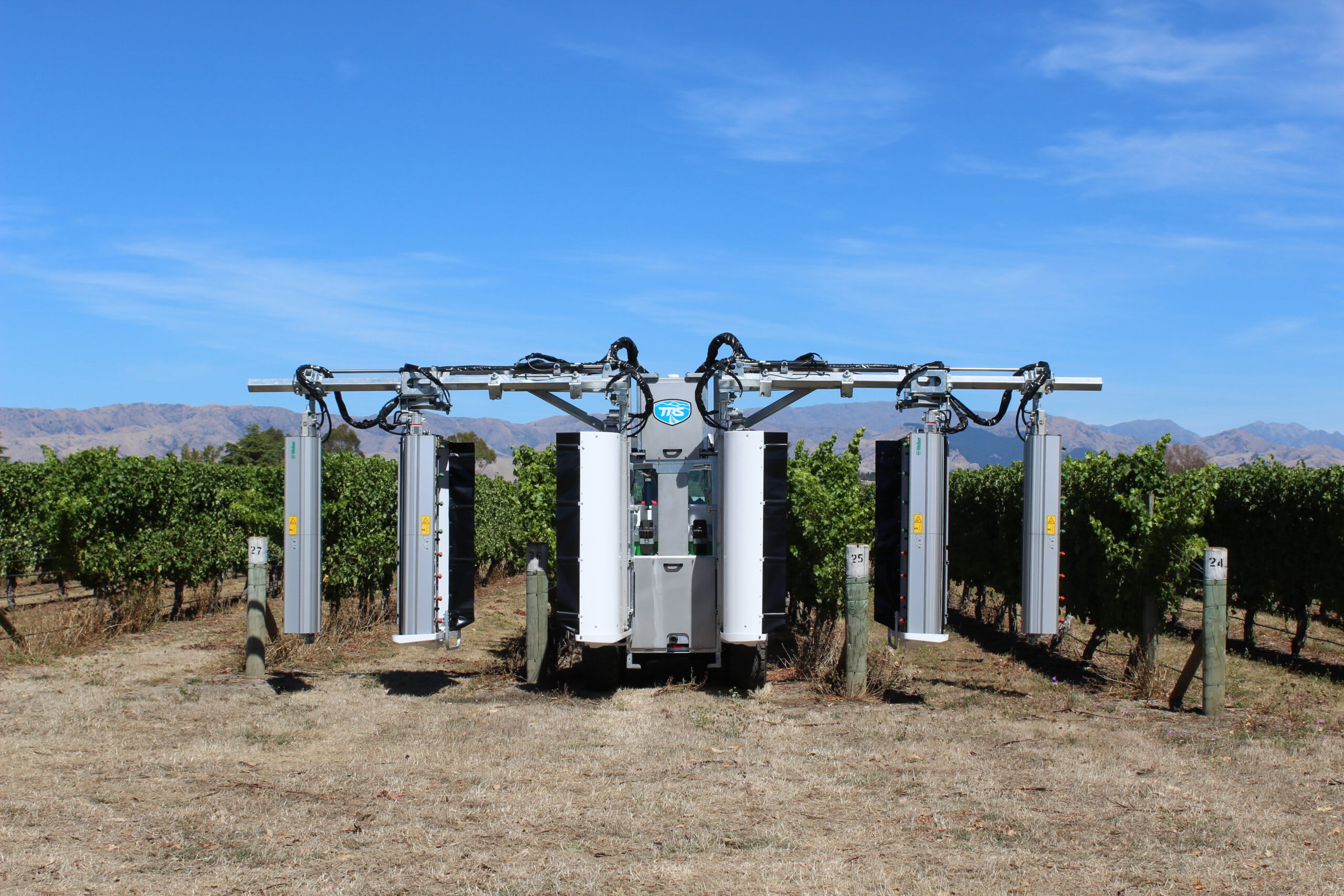TRS R3 3-Row Vineyard Recycling Sprayer