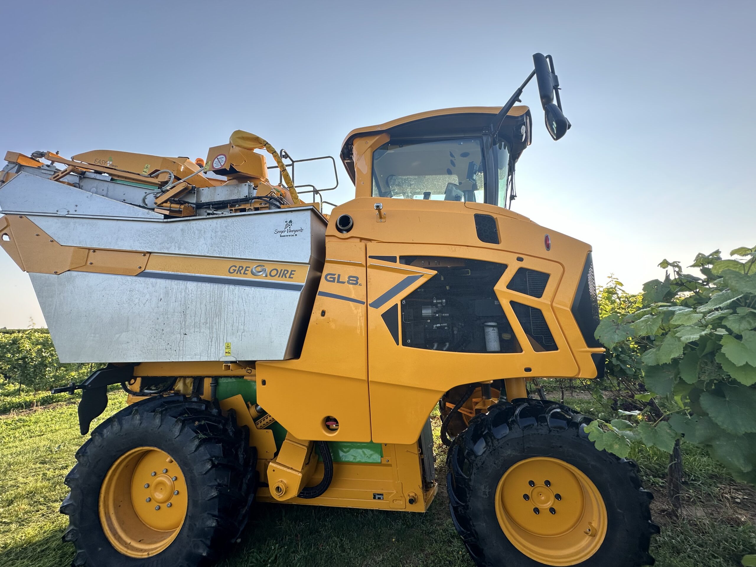 Used 2020 Gregoire GL8.6 Grape Harvester