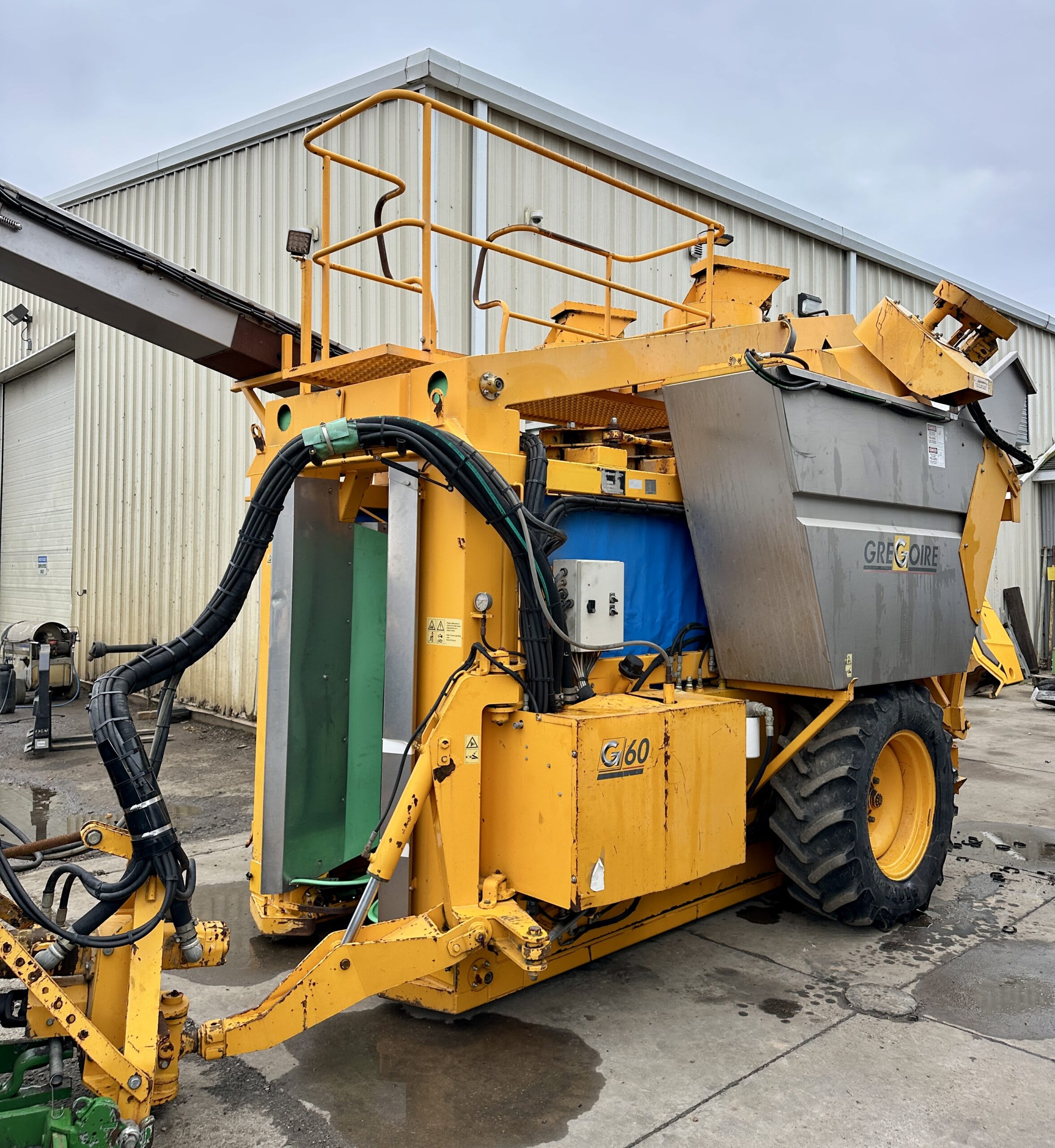 2002 Gregoire G60KW Tow-Behind Grape Harvester