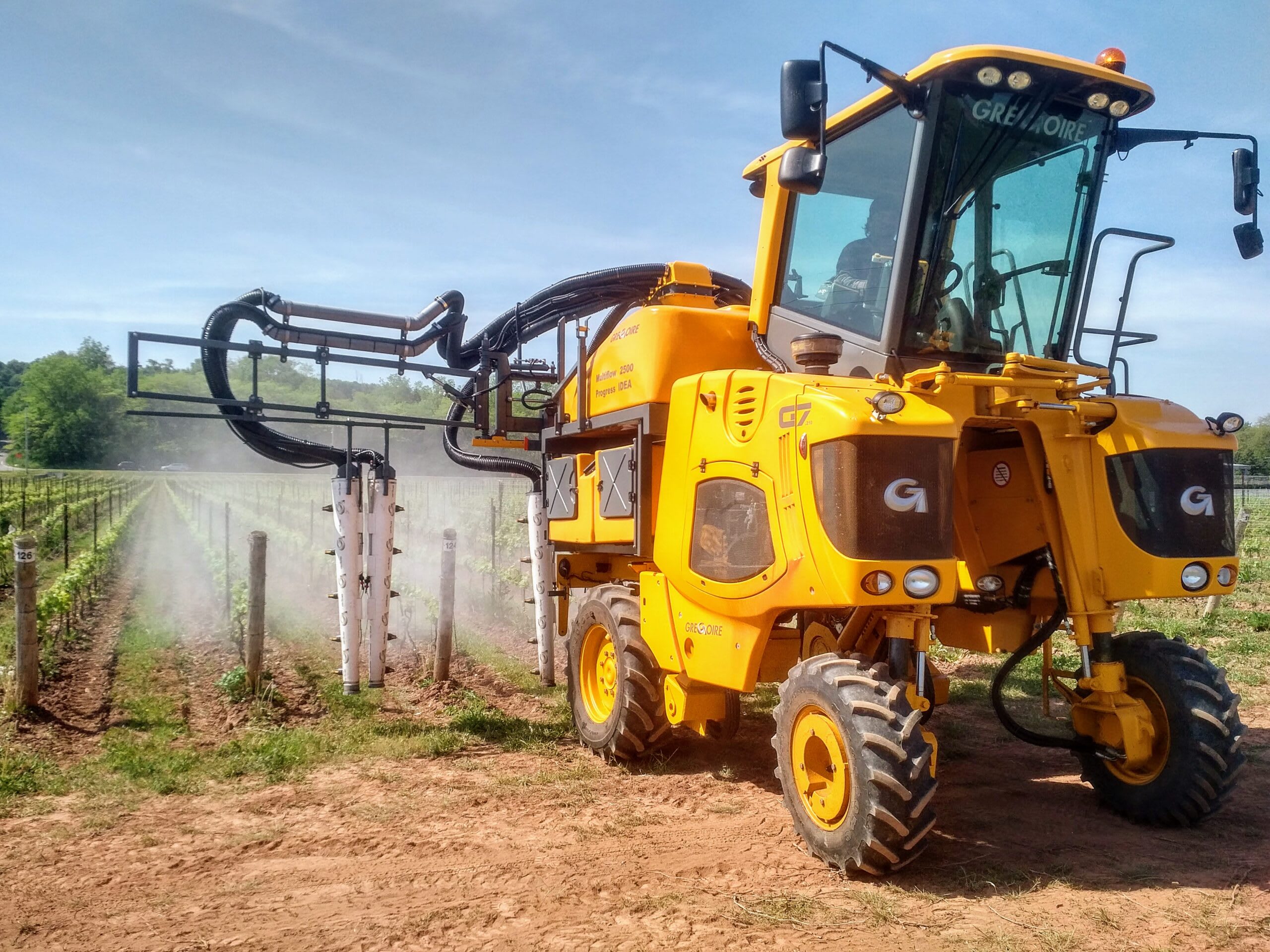 Used 2017 Gregoire G7.210 Grape Harvester + Progress 4-Row Sprayer