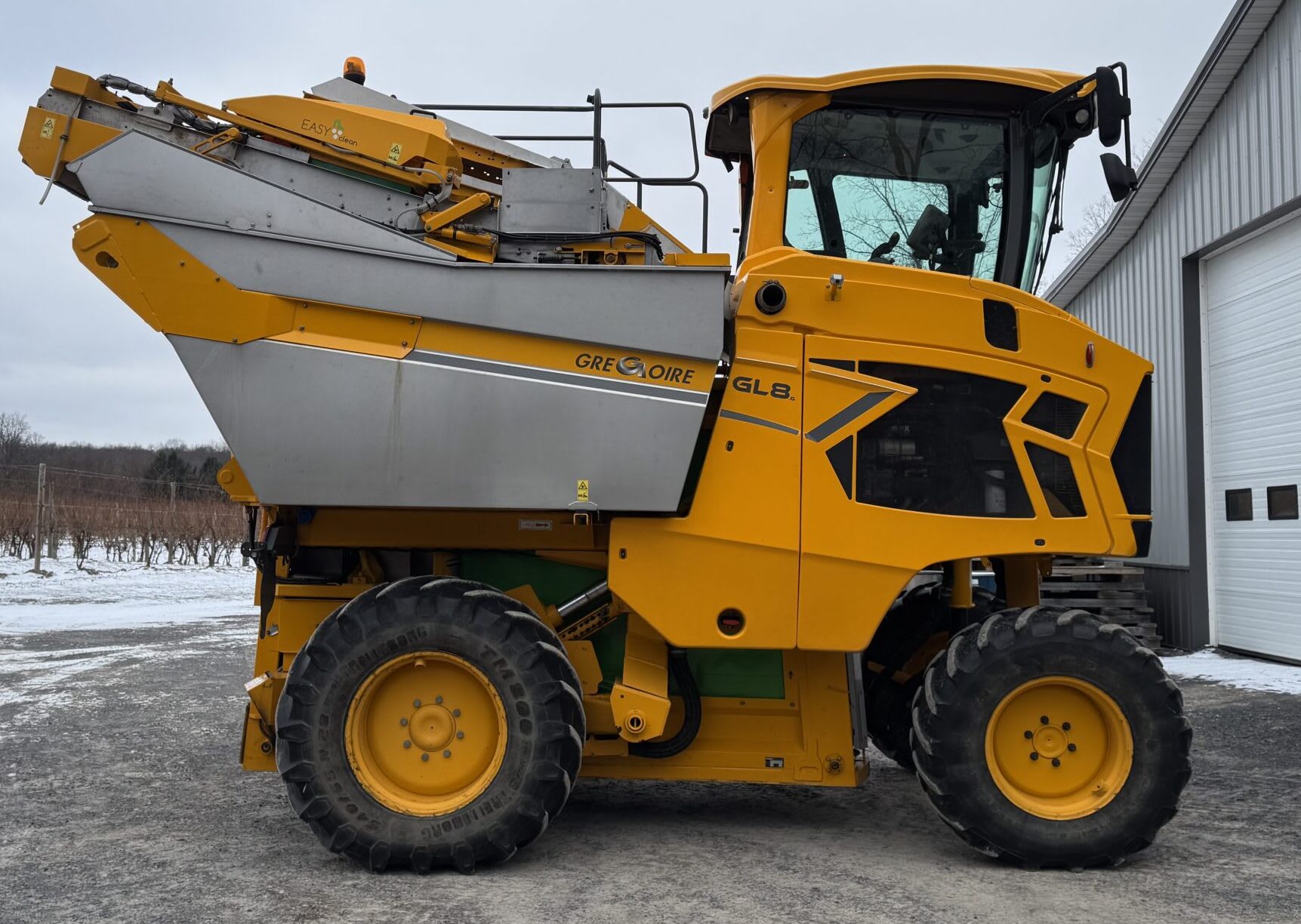 Used 2019 Gregoire GL8.6 Grape Harvester