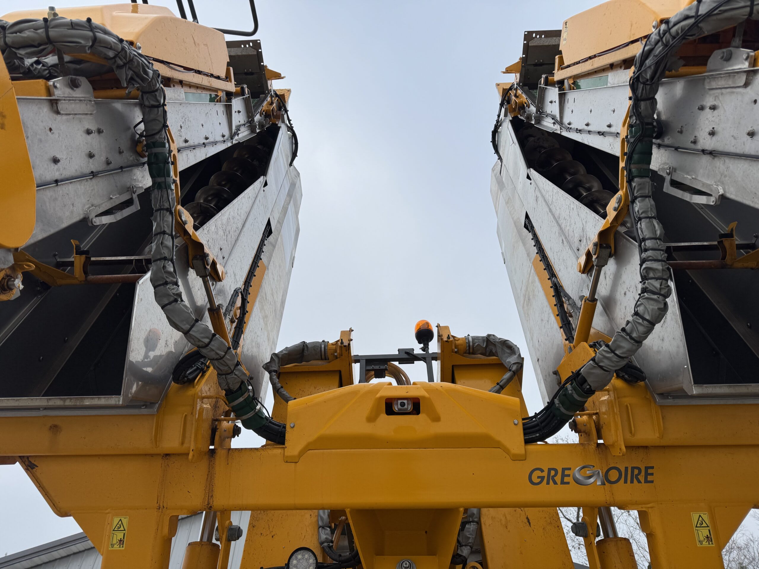 Used 2019 Gregoire GL8.6 Grape Harvester