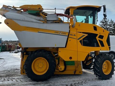 2019 Gregoire GL8.6 Grape Harvester