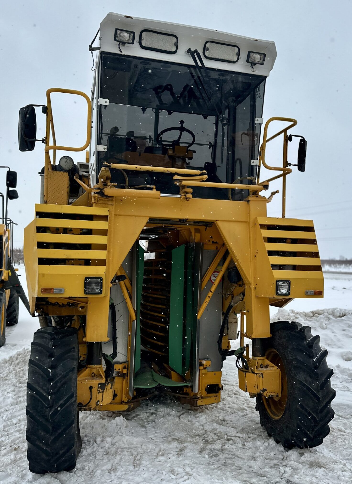 1997 Gregoire G160 Grape Harvester