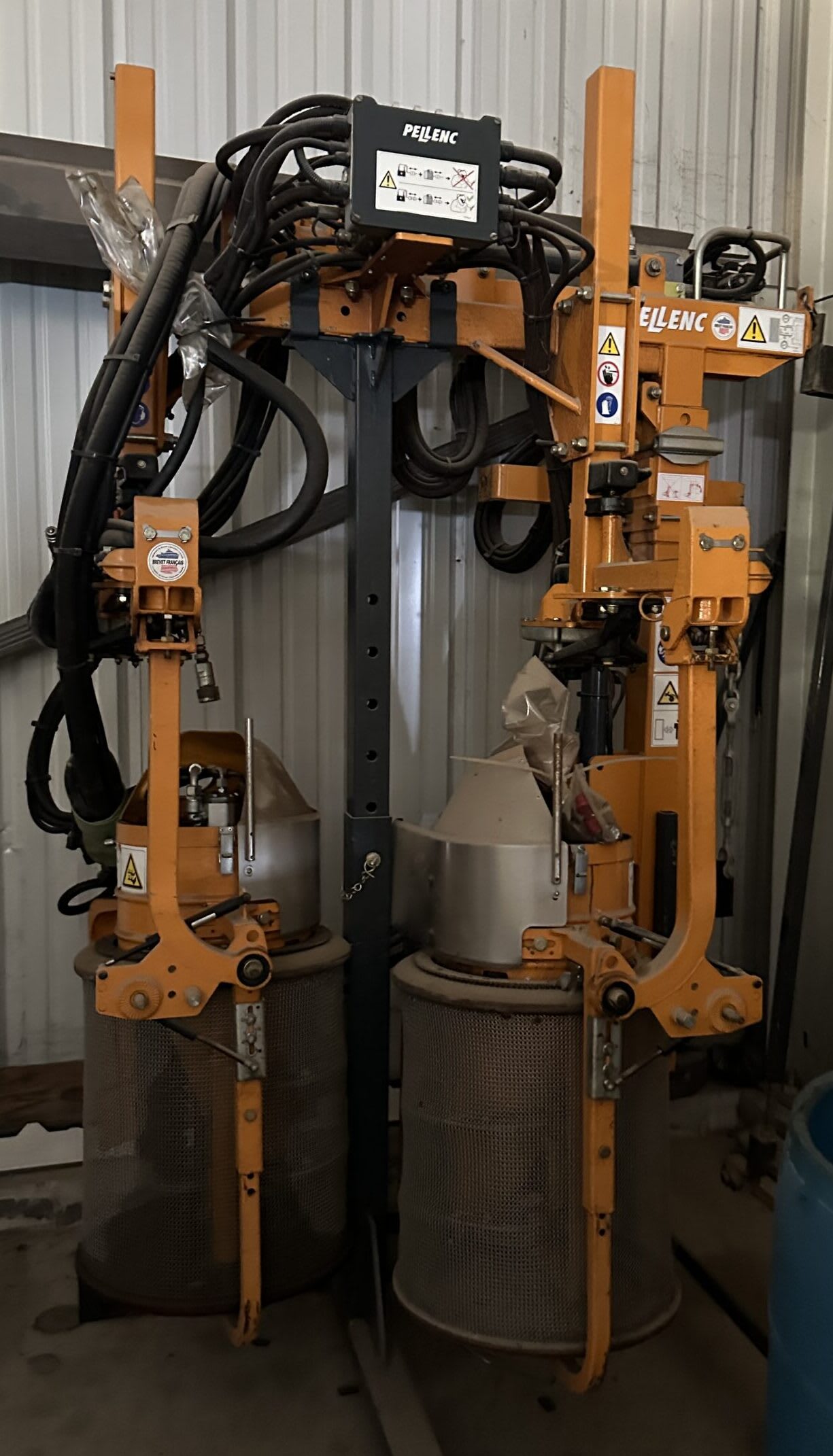 Used 2011 Pellenc LP20 Leaf Remover