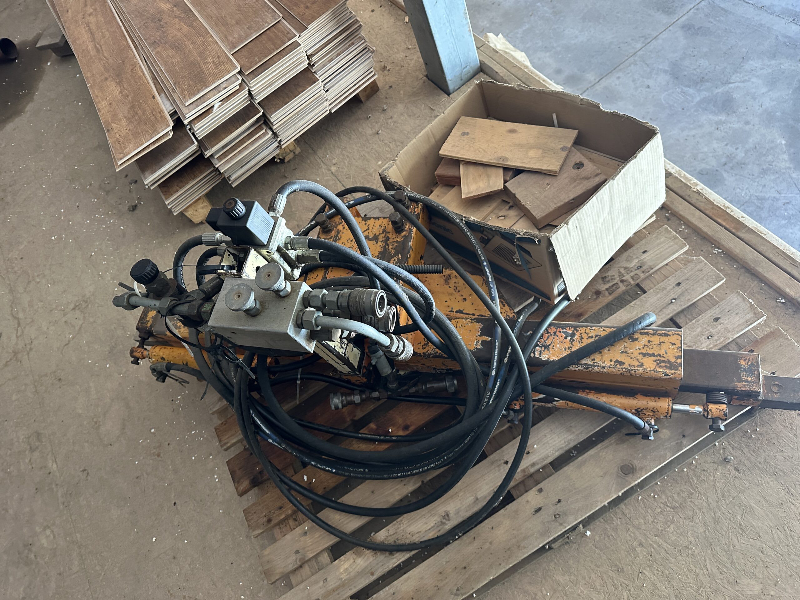 Used Double Side Braun Undervine Radius