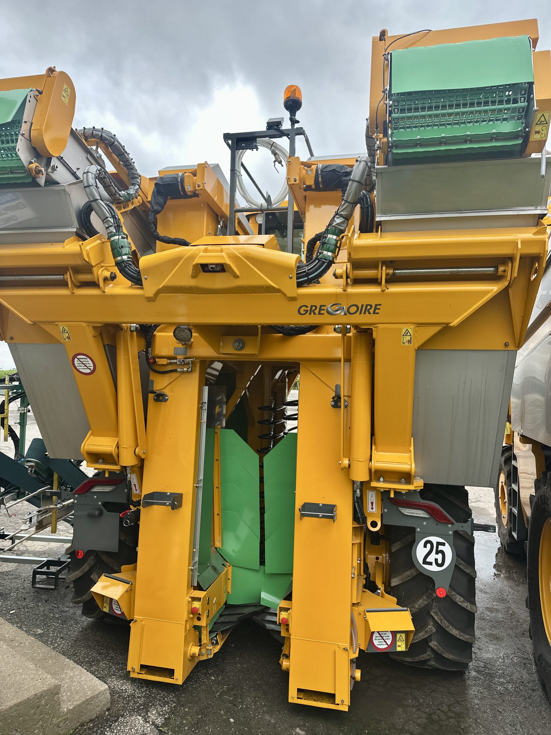 NEW 2025 Gregoire GL7.4 Grape Harvester