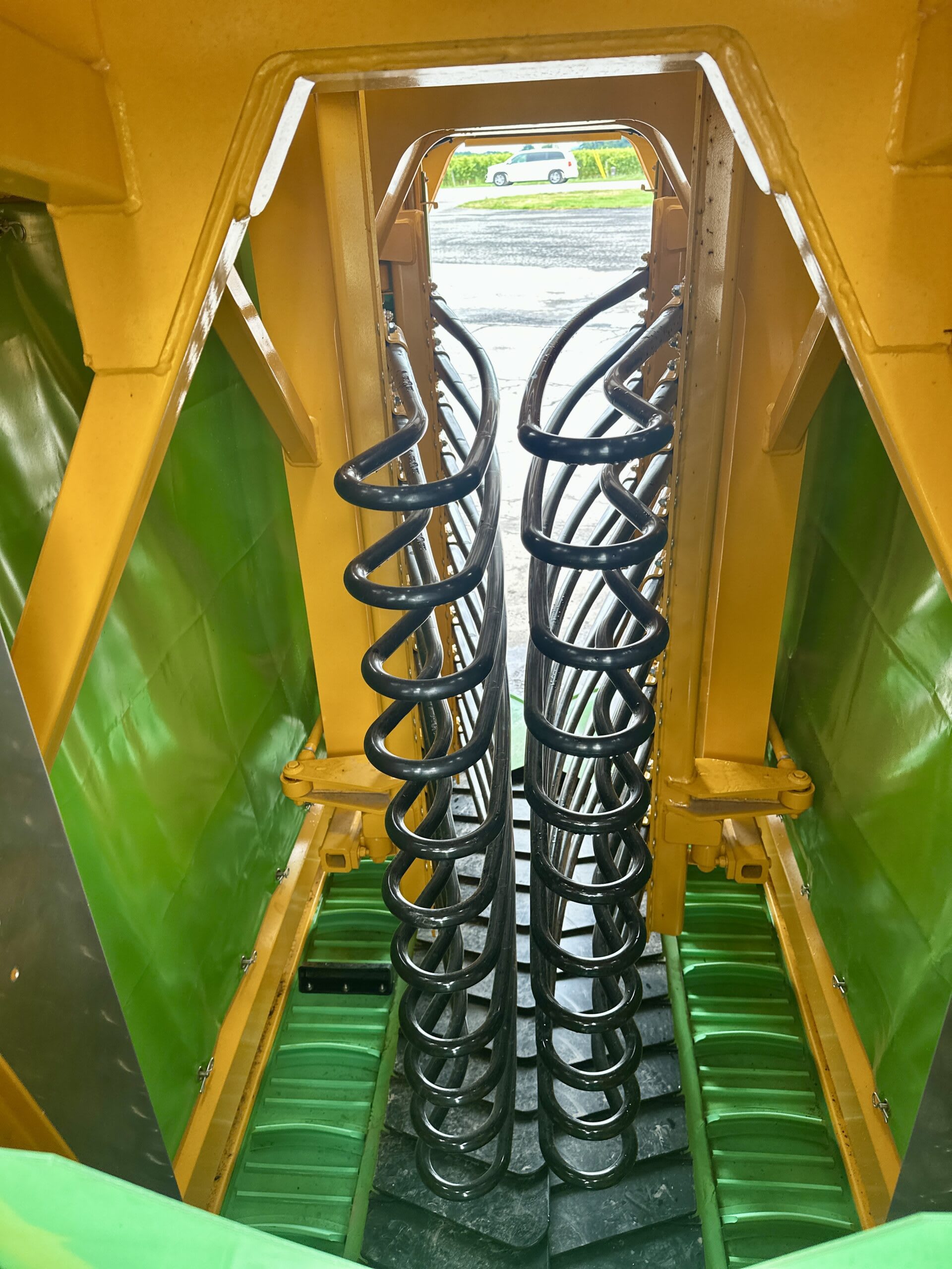 NEW 2025 Gregoire GL7.4 Grape Harvester