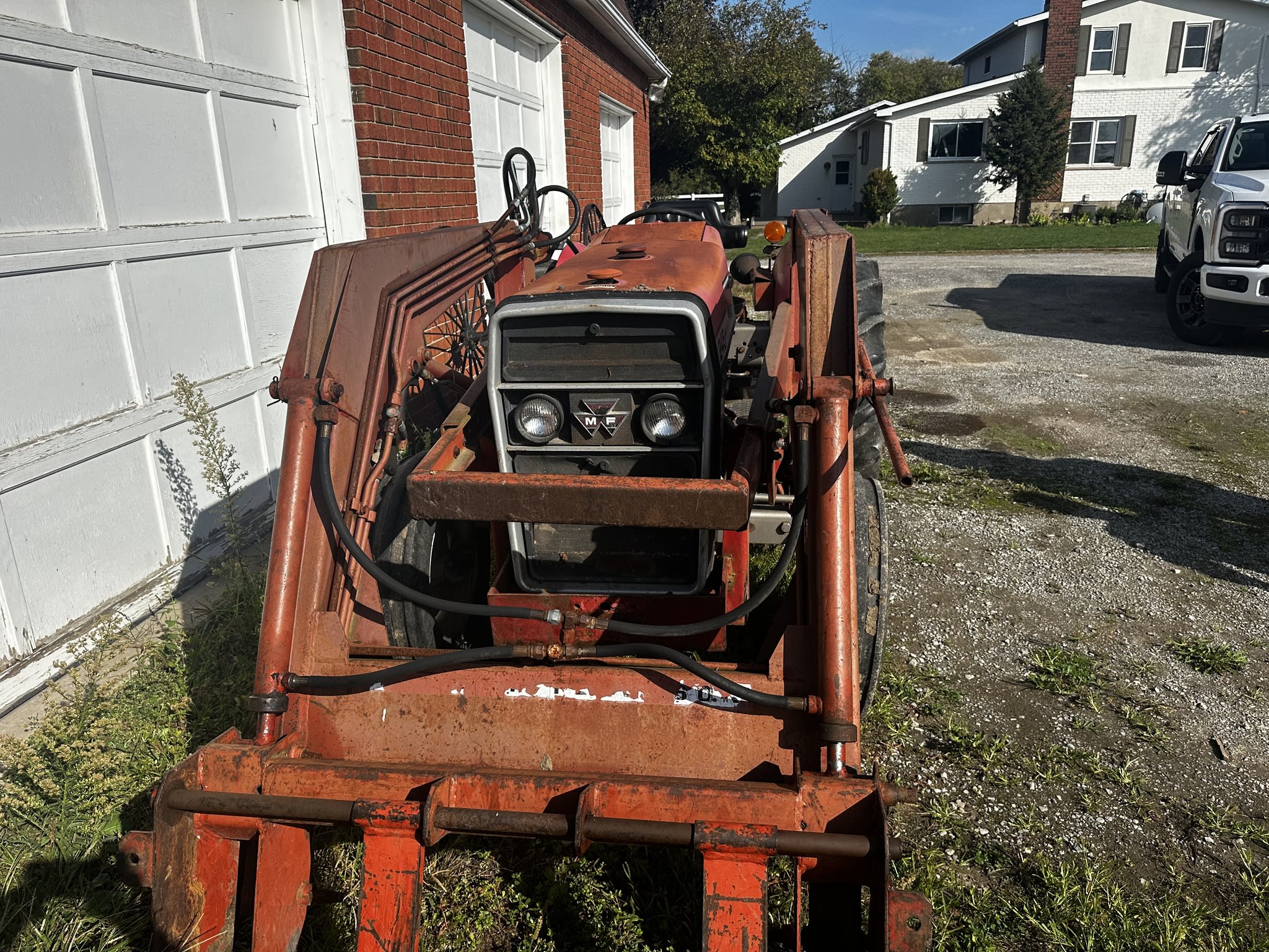 Used Massey Ferguson 250 Tractor/Loader