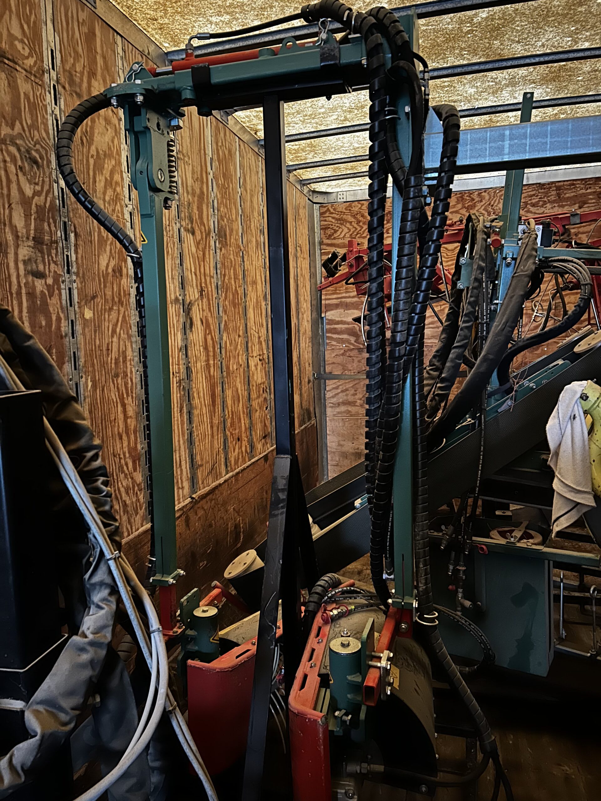 Used Clemens MultiClean/EasyFix Weeder/Shootbinder Combo