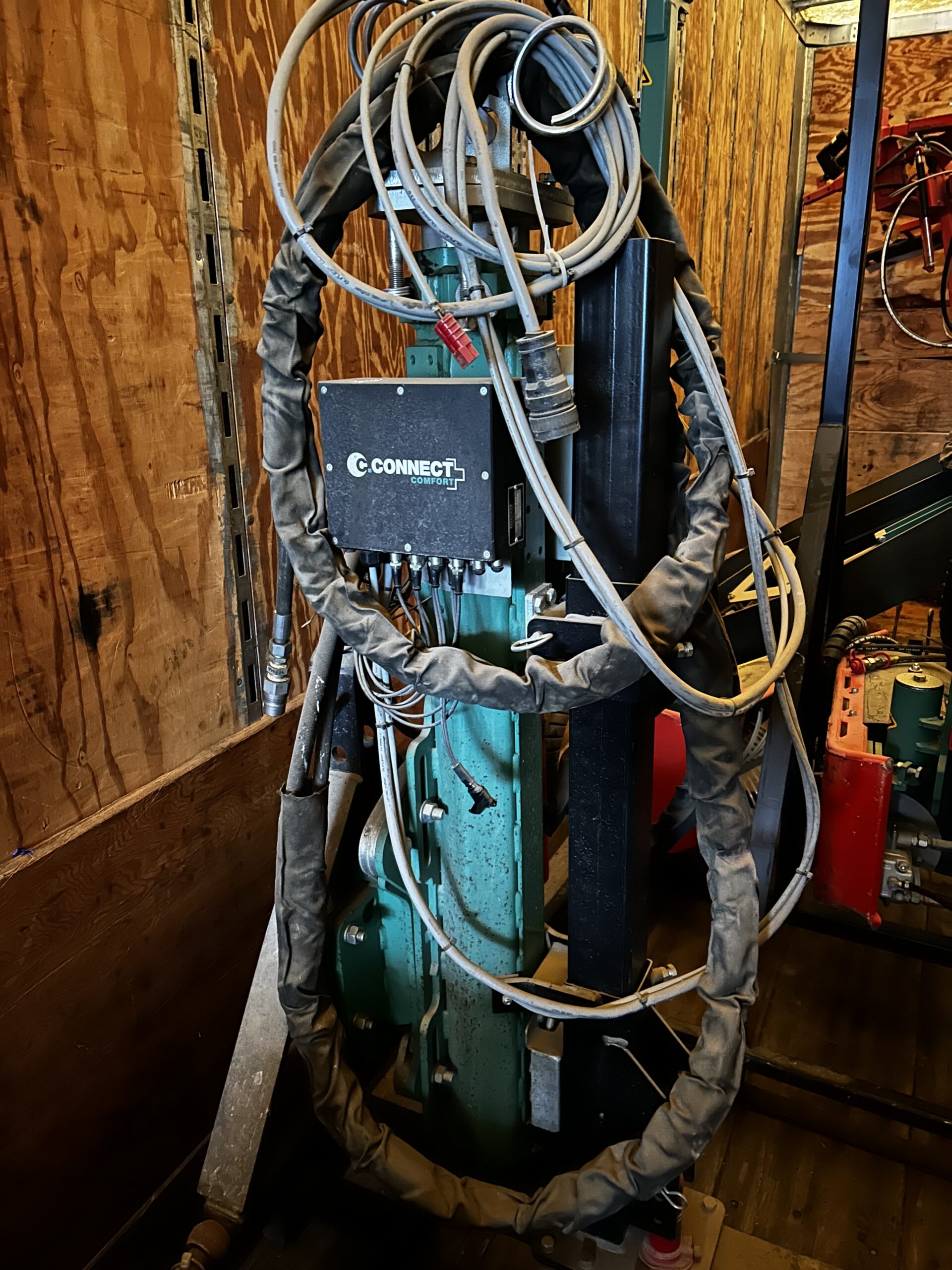 Used Clemens MultiClean/EasyFix Weeder/Shootbinder Combo