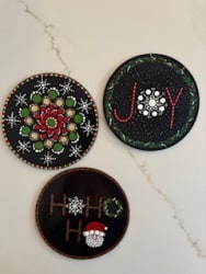 Outdoor Winter Arrangement Workshop 12'' Round Painted Pick